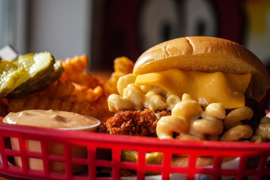 THG's Hot Chicken — halal hot chicken in Scarborough